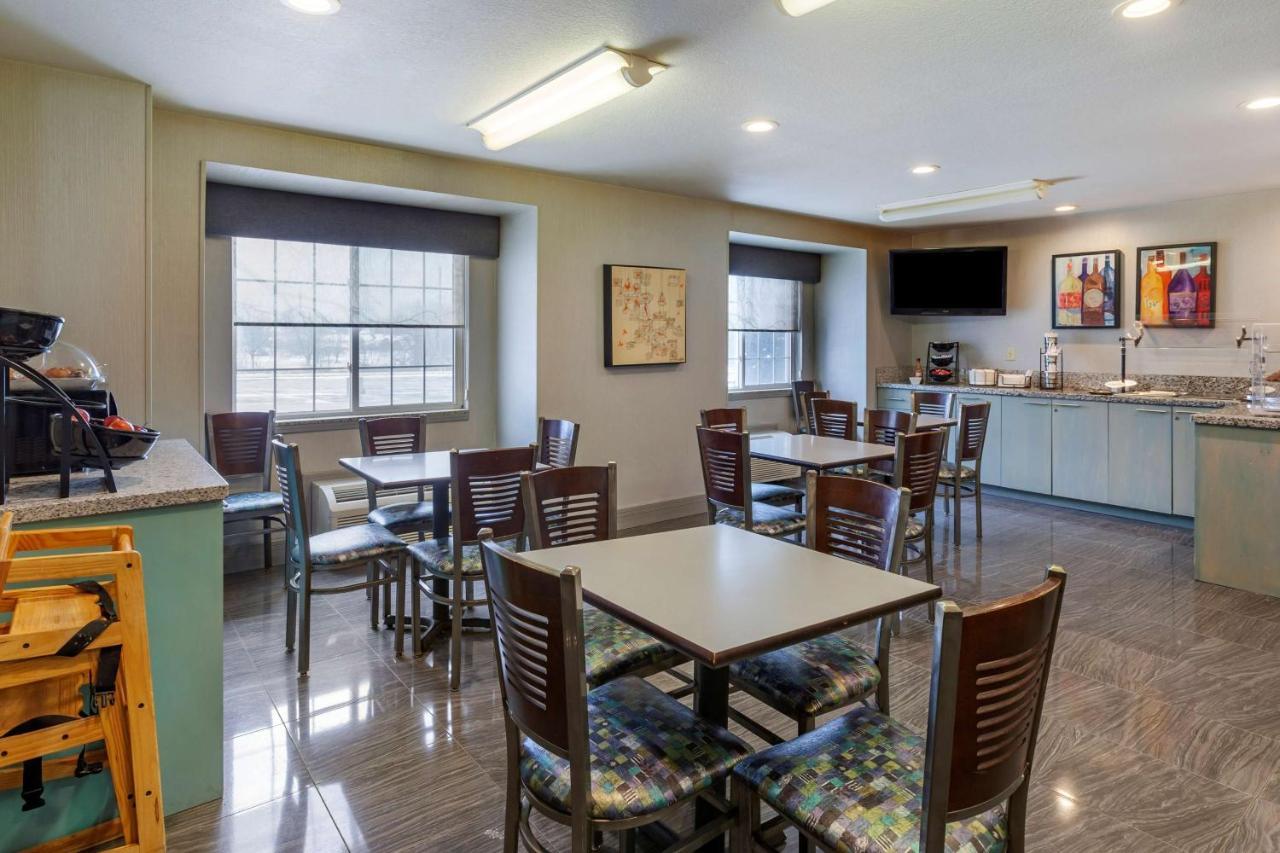Best Western Plus Woodstock Inn & Suites Dış mekan fotoğraf